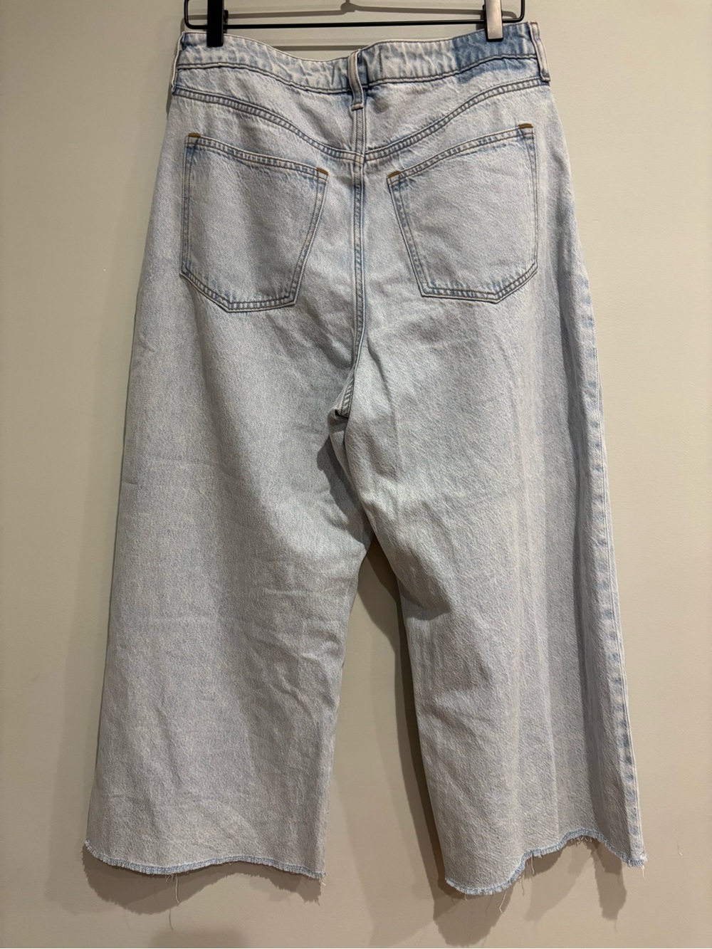 Abercrombie & Fitch Curve Love Crop Wide Leg High Rise Jeans Light Wash 30/10S - Picture 2 of 8